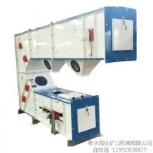 耐火材料專用Z型提升機，整機防爆，內(nèi)置強制通風系統(tǒng)